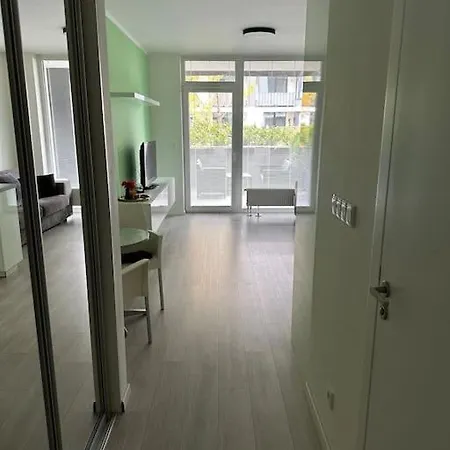 Ahoj Park, Terrace Studio, Private Parking Apartment Bratislava